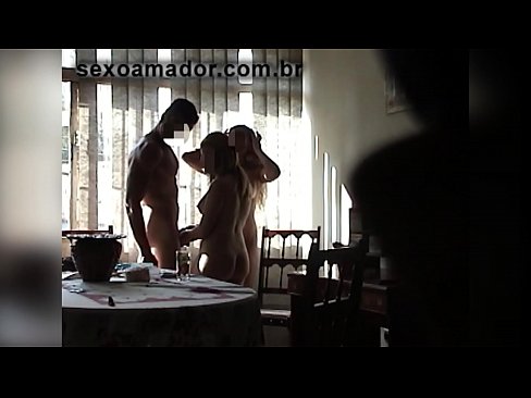 ❤️ Le amiche del sesso invitano un uomo gigante e una cosa a tre con lui ️❌ Super sessoal it.pornpictureshq.ru ❌❤