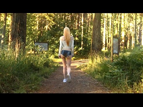 ❤️ Bella donna si muove lentamente, video non nudo ️❌ Super sessoal it.pornpictureshq.ru ❌❤